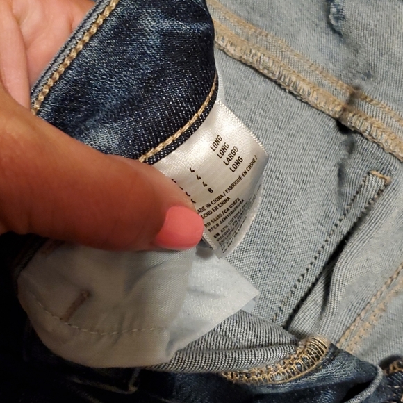 2 Pair of FUN American Eagle Pants - Picture 9 of 12